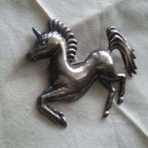 Mexican Vintage Silver Unicorn Brooch (3 inches)